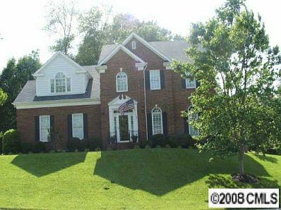1st image of 4707 Jamesville Dr