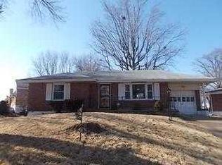 9347 Hathaway Dr, Saint Louis, MO