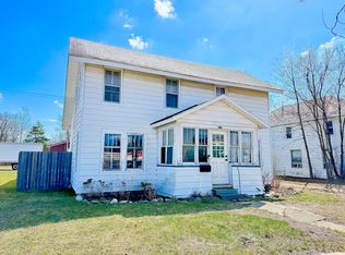 222 N Chestnut St, Reed City, MI 49677