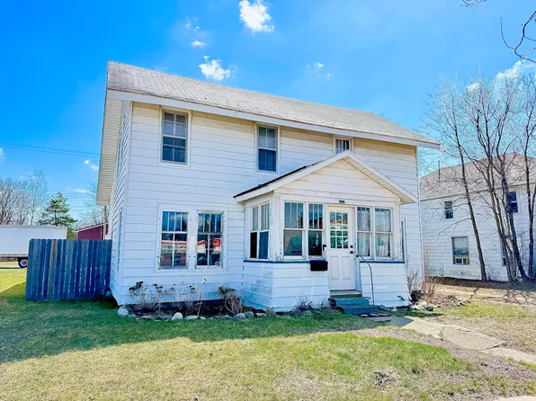 222 N Chestnut St, Reed City, MI 49677