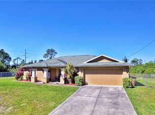 101 Bert Ave N, Lehigh Acres, FL 33971