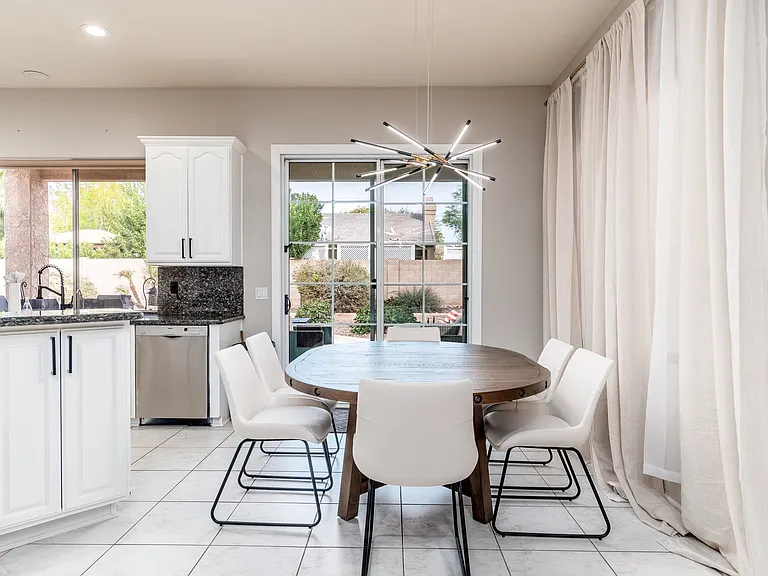 5238 E Helena Dr — Photo 17