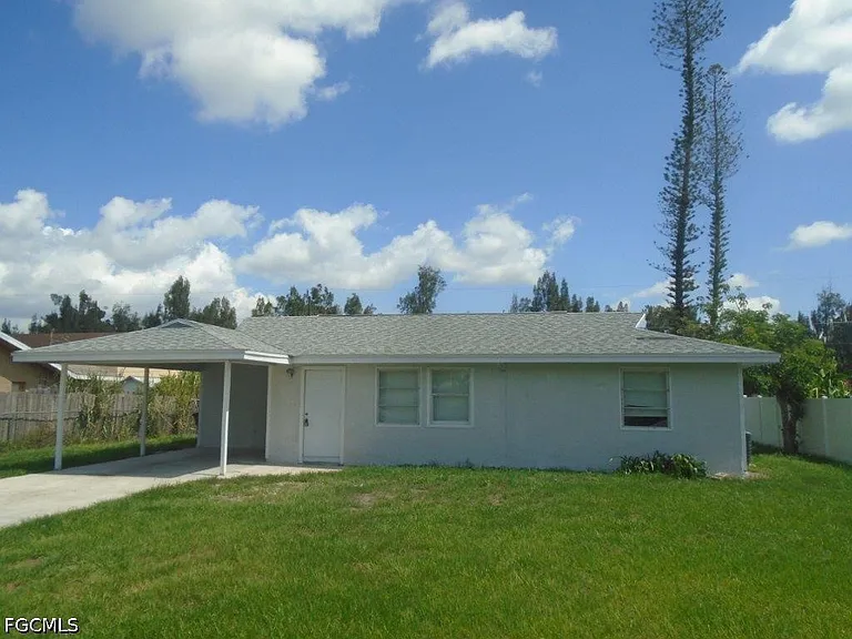 4941 Howard St — Photo 1