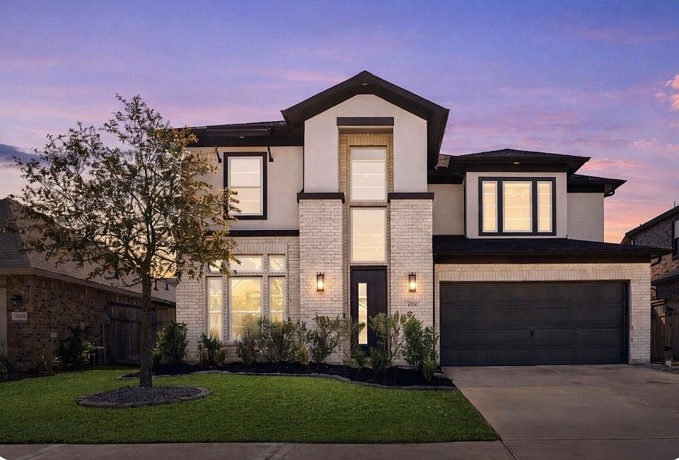 1st image of 31539 Beacon Cove Trl