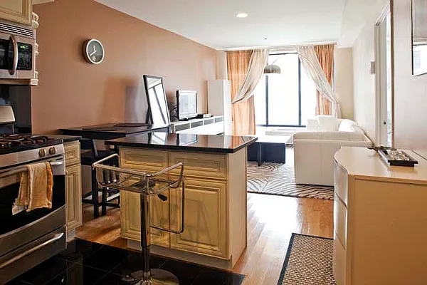 Rented by Bohemia Realty Group | media 29