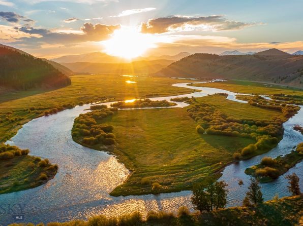 2833 Johnson Creek Rd, Divide, MT 59727