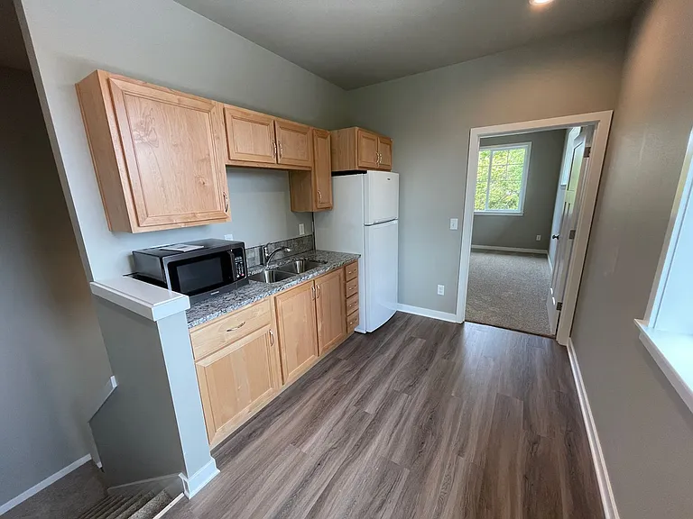 88 W 15th Ave — Photo 15