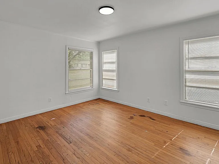 3701 Parkwood St — Photo 20