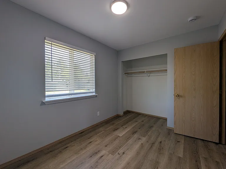 368 Snahapish Ave SE — Photo 21