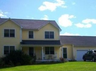 8 Cole Rd, Sterling, MA 01564