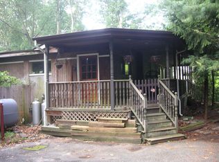 53 Pearl Dr, Howell, NJ 07731