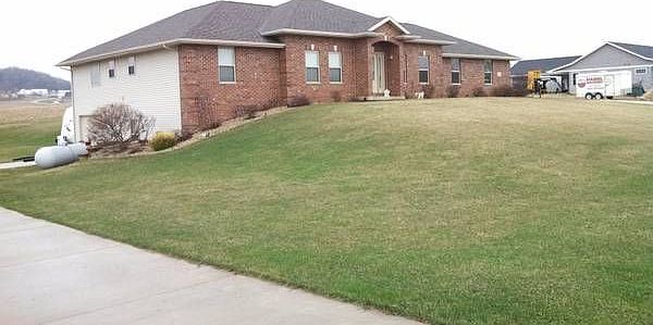 2nd image of 8188 Southern Hills Cir