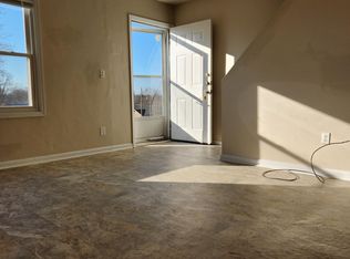 303 Ridgewood Ln APT 4, Frankfort, KY 40601