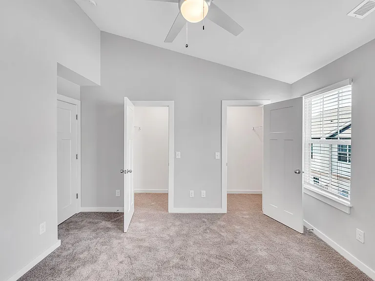 Robinsons Rowhouse Townhomes — Photo 37