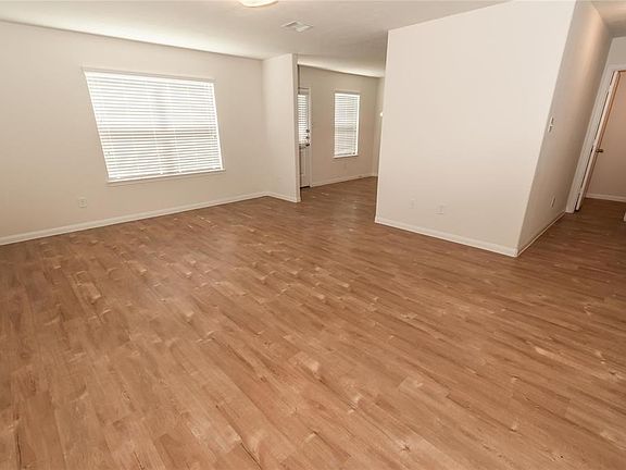 5th image of 3638 Apache Meadows Dr