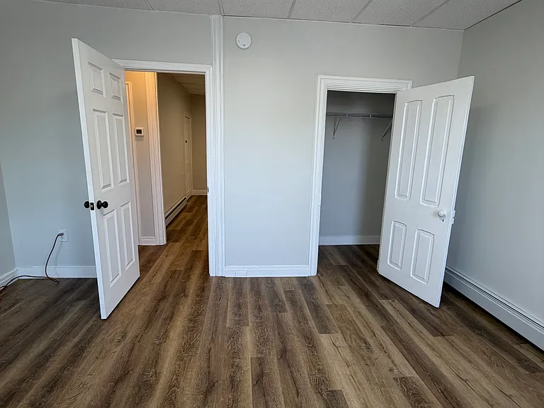 50 N Railroad St #1 — Photo 13