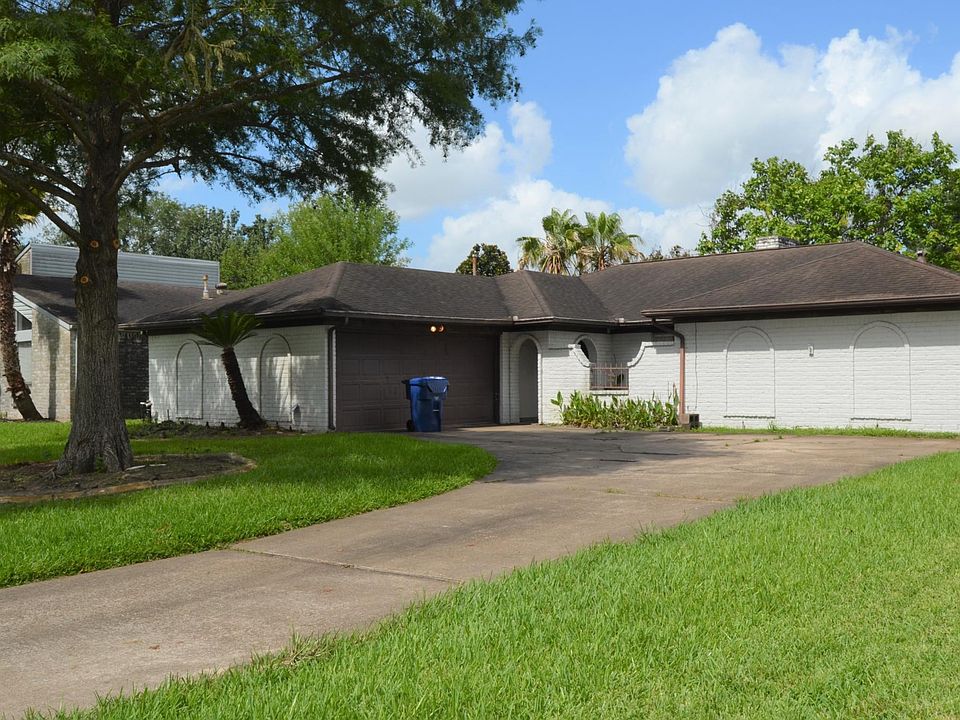 1st image of 2314 Creek Meadows Dr