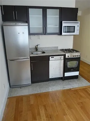 Rented by Mark David | media 10