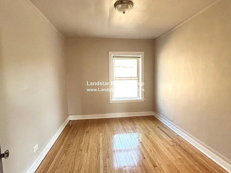 4257 W Addison St #3 — Photo 12