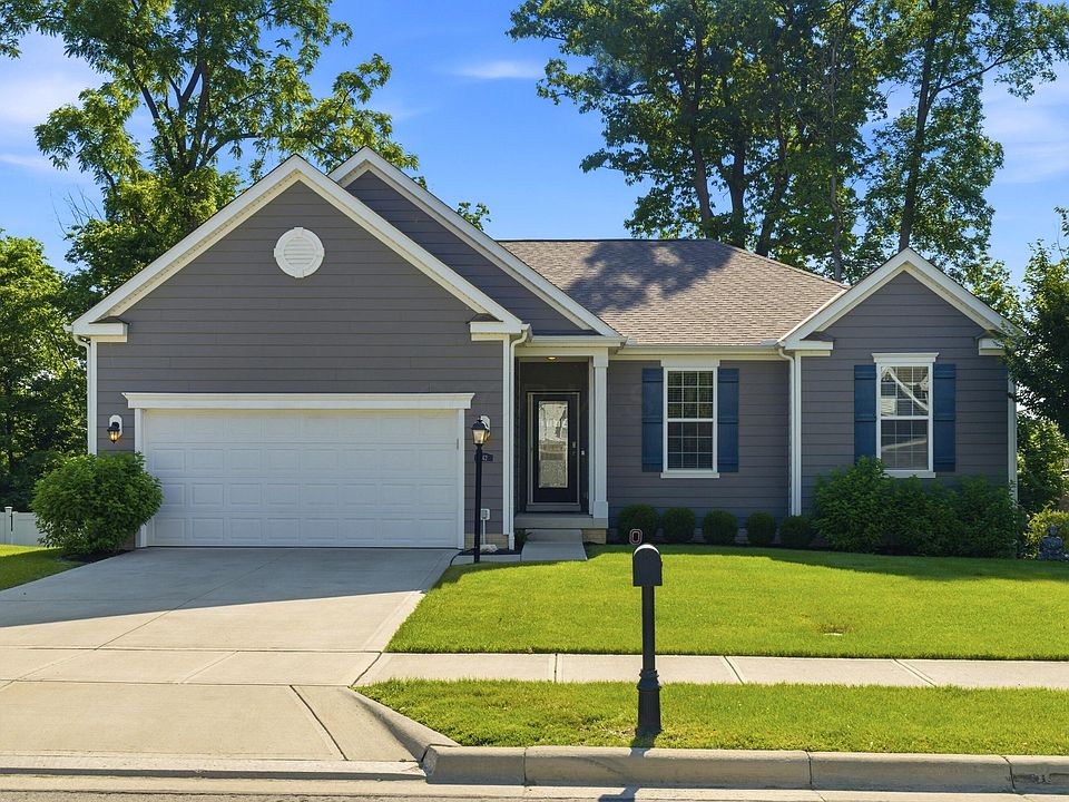 1st image of 242 Jay Ct