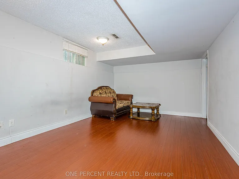 52 Timberlane Dr #BASEMENT — Photo 10