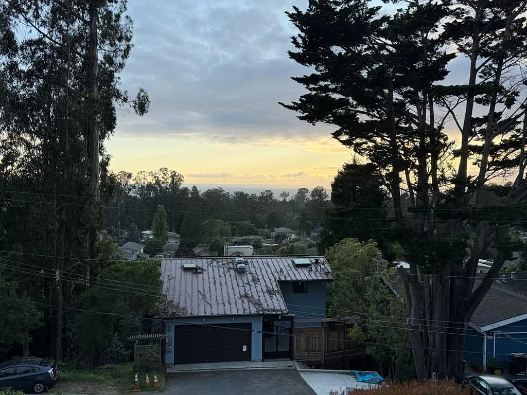 2 bed, 1.5 bath, 2286 sqft, $2,500 — Photo 3