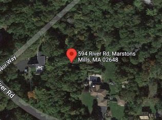 594 River Rd, Barnstable, MA 02630