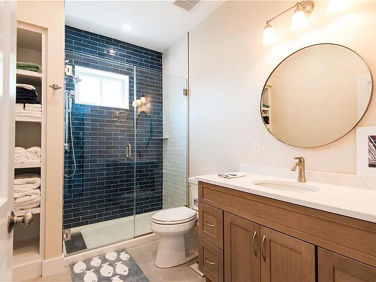 34 Harrison Ave — Photo 16