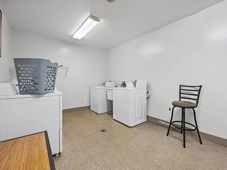 Gateway Apartments — Photo 10
