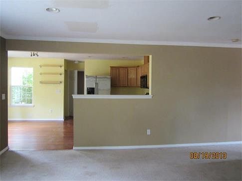 3rd image of 16911 131st Ave E