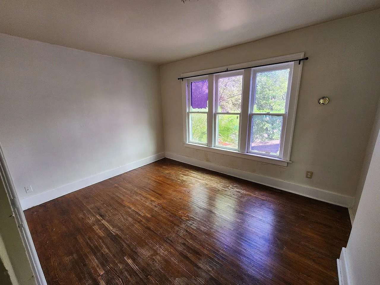 2 bed, 1.0 bath, 1100 sqft, $1,250 — Photo 4