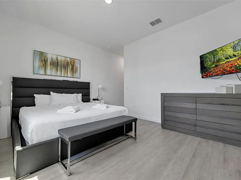 395 Famagusta Dr — Photo 19