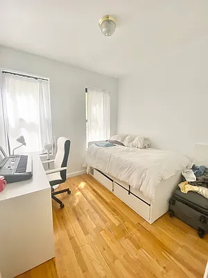 Rented by Corcoran | media 12