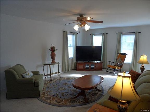4th image of 7002 Pimlico Dr