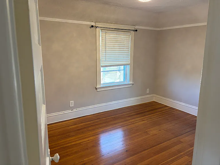 162 Elm St #3 — Photo 7