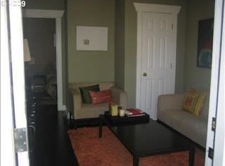 617 NE Shaver St, Portland, OR 97212