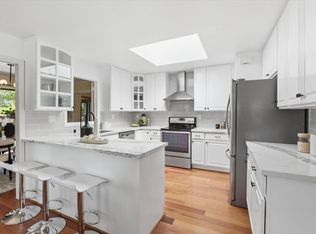 22920 Stonebridge, Cupertino, CA 95014