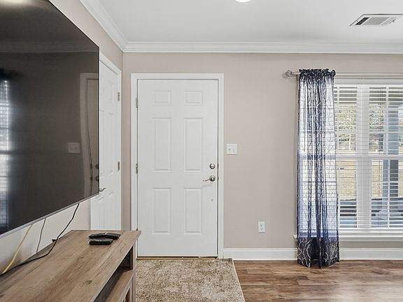 4th image of 246 Firetower Rd