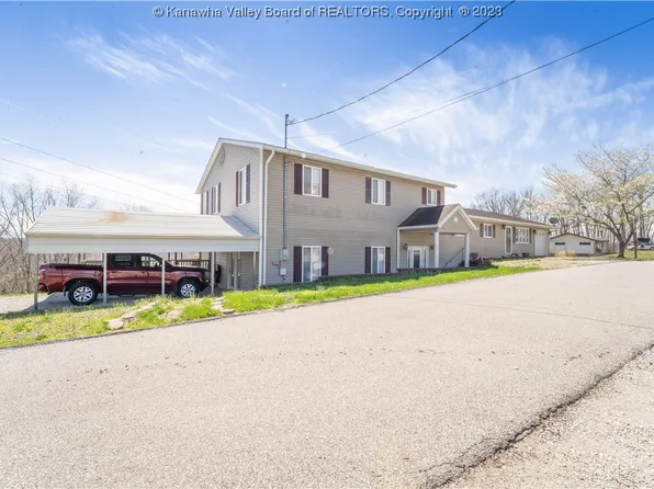 921 Forest Edge Dr, South Charleston, WV 25309