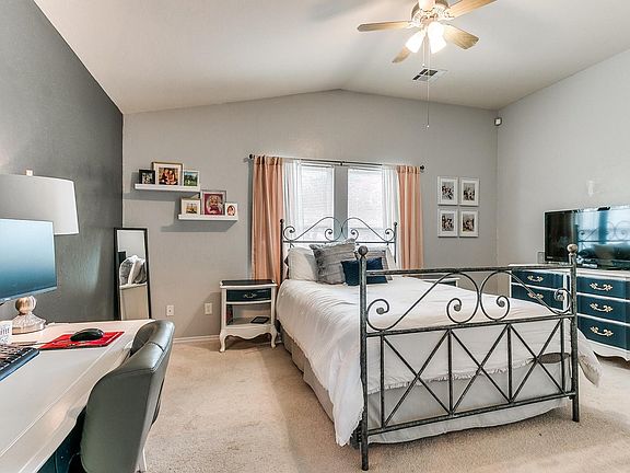 4th image of 3505 Buckingham Pl