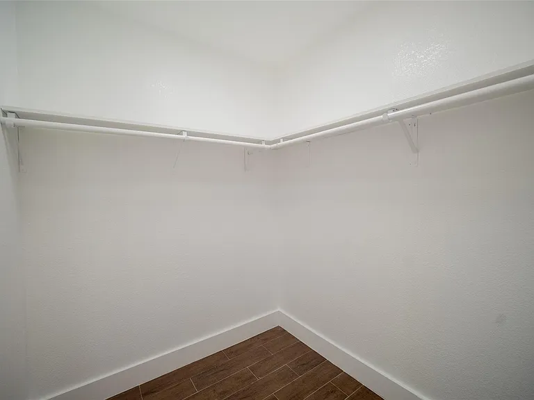 4815 Caris St — Photo 28