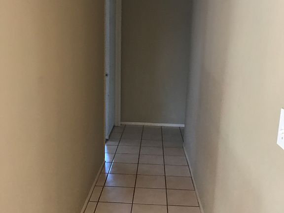 5th image of 245 Quail Cir