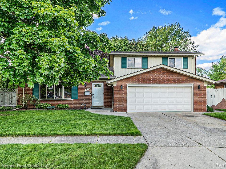 1st image of 19527 Shadowoods Dr