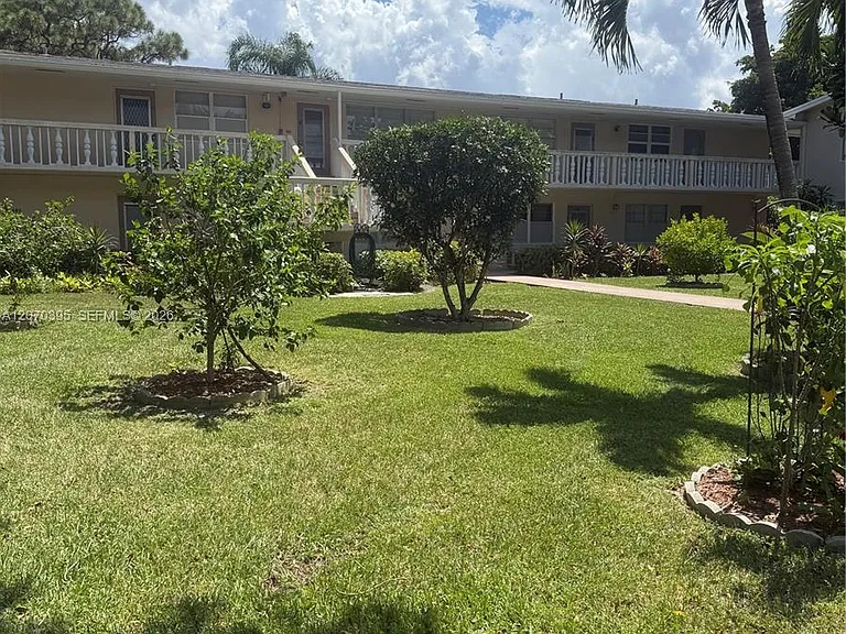 473 Durham Cir #473-P — Photo 12