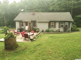 5 Buttermilk Falls Rd, Catskill, NY 12414