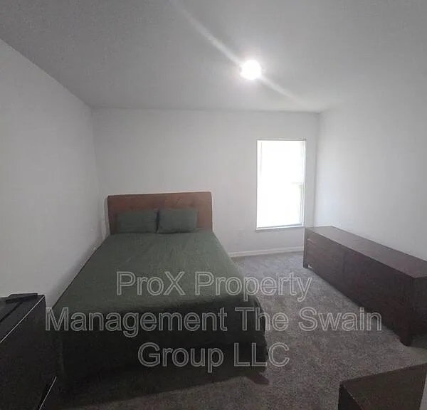304 Avenue P NW — Photo 8