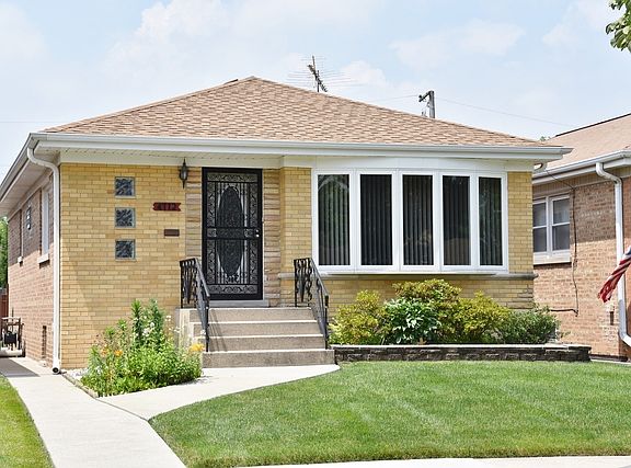 2nd image of 4712 N Newcastle Ave