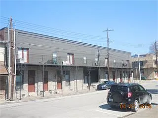 200 S 2nd St #11