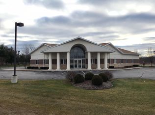 1288 E. Frontage Road, Little Suamico, WI 54141