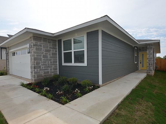 3rd image of 428 Agave Azul Way